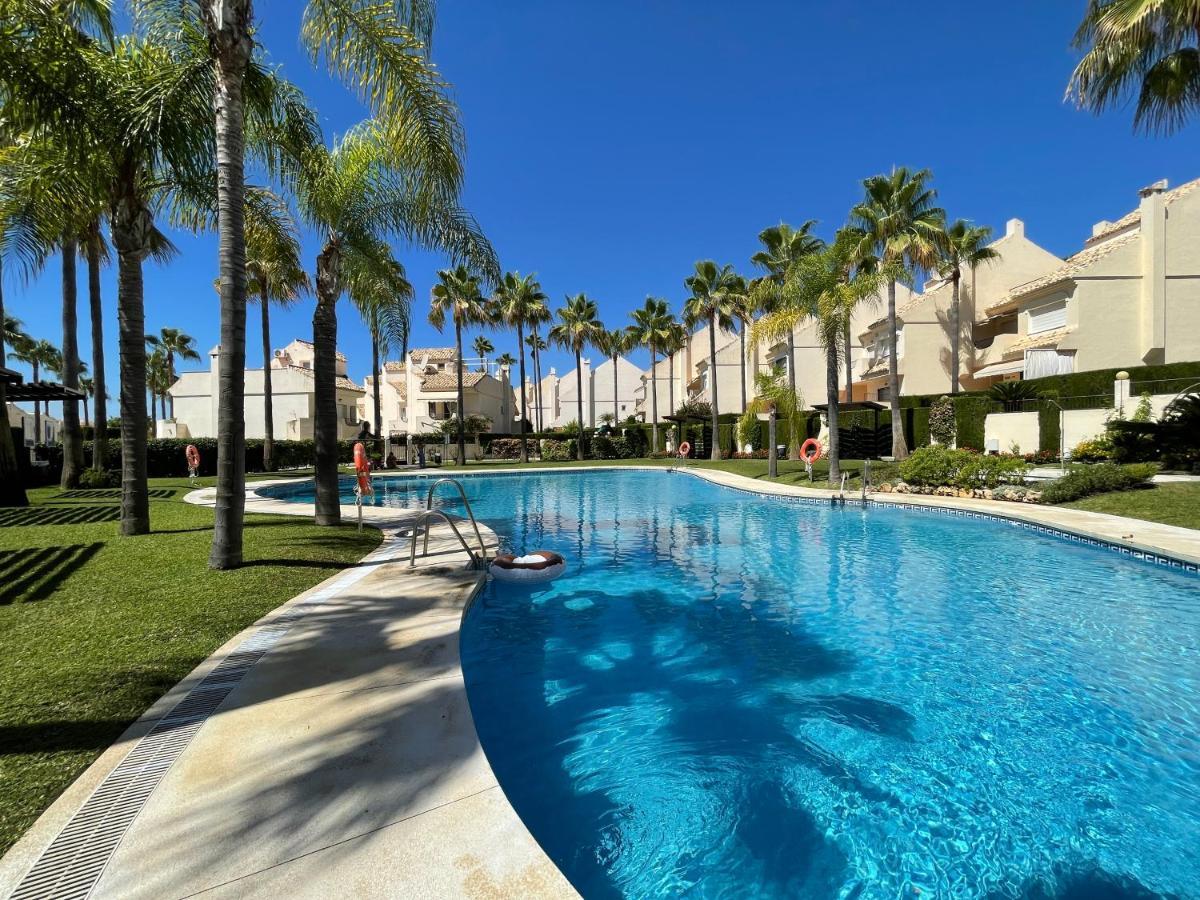 El Arenal Townhouse By The Beach With Swimming Pool - Eaw Homes Marbella Dış mekan fotoğraf